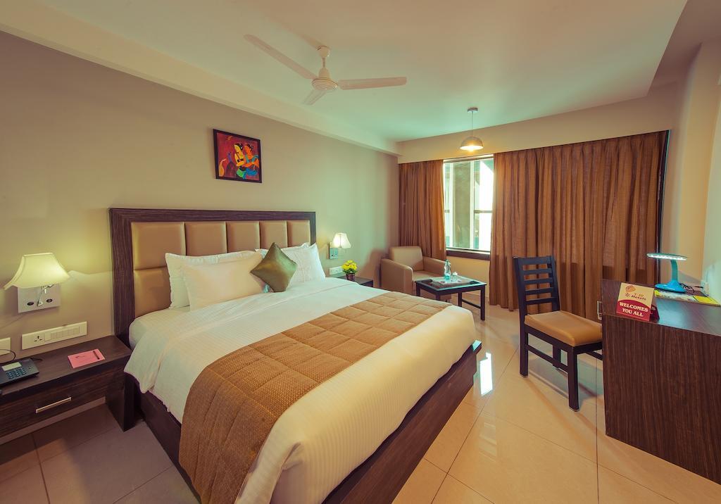 Plaza Hotel Trichy Tiruchirappalli Cameră foto
